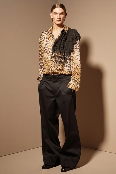 Look 29